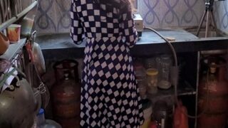 Istriku Yang Berani Main Di Dapur Sama Adik Ipar, Nafsu Menggila Di Meja Makan.