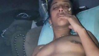Video Ngentot Di Goa Abis Ngefly, Ceweknya Ngewe Mulut Pasangan