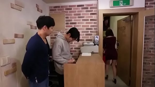 Cewek China Polos Pake Heels, Tapi Kelakuan Nggak Polos