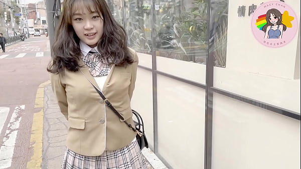 香港av女郎macy Chan 情慾解放實錄：韓式校服下的冬日激情性愛
