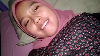 Mahasiswi Hijab Digilir Pacar Sampai Muncrat