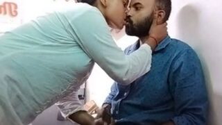 Video Mesum Mms Cewek Gatel Colokin Kontol Penjaga Toko