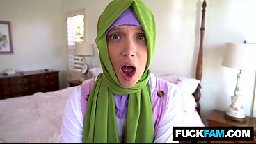 Ngentot Pertama Hijab Horny Sama Kontol Gede Izzy Lush, Donnie Rock