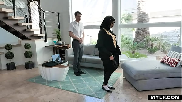 Gairah Milf Arab Haus Kontol Muda- Kylie Kingston