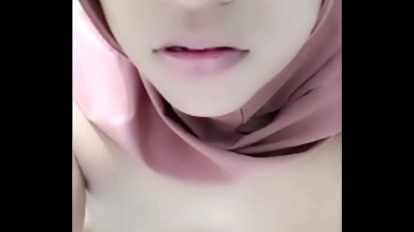Vc-an Sama Selingkuhan Pas Suami Lagi Ngilang, Enak Banget Rasanya