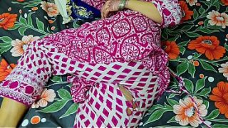 Ibu Tiri Celana Sobek, Anak Tiri Hajar Memek Sambil Mainin Bokong Bulat