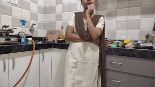 Desi Cewek Abg Pulang Kuliah Langsung Dientot Sama Kakak Tiri Di Kamar, Suara Erotiknya Bikin Nagih!