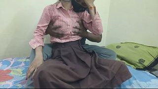 Cewek Kuliahan India Digebukin Pacar Di Kamar, Ngewe Hot Abis.
