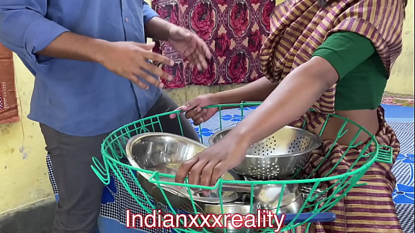 Ibu Tiri Desi India Paling Hot, Suara Hindi Jelas Bikin Makin Nafsu