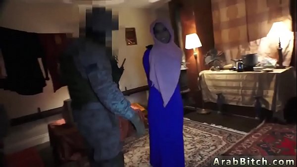 Tukang Pijit Lokal Siap Digebuk, Kontol Arab Ngebut Di Liang Babi Cina