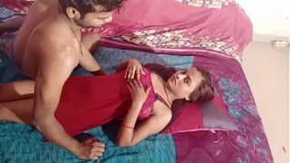 Ibu Rumah Tangga India Paling Hot, Bongkahan Montok Main Seru Sama Suami, Suara Desahan Desi Bikin Makin Basah