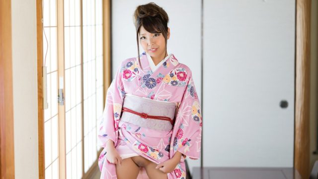 Erito Si Cantik Kimono, Tubuh Montok Menggoda, Siap Bikin Kamu Ngaceng