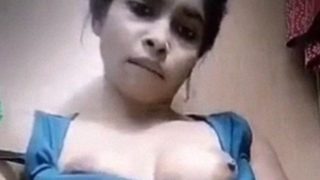 Gadis Bd Mainin Dildo Sendirian, Crotnya Muncrat Habis.