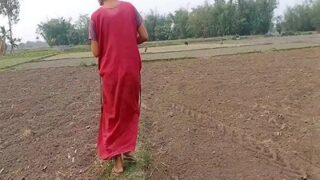 Pelacur Tetangga Ngentot Kontol Tetangga Di Sawah – Sex Desi Panas