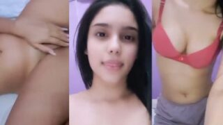 Puneri Cewek Maharashtrian Telanjang, Jari-jarinya Mainin Memek.