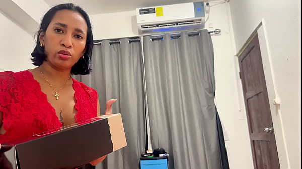 Ibu Tiri Montok Leyne Rodriguez Nyangkut Dan Digenjot Habis-habisan Sama Anak Tiri Yang Lagi Sange Berat