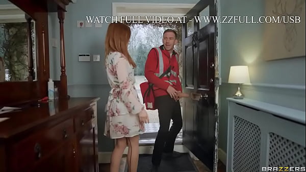 Suratnya Nyantol Di Celah Memek Ella Hughes / Brazzers, Nonton Full Streaming Dari Www.zzfull.com/usb