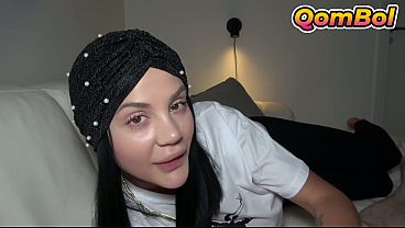 Ngencengin Memek Step-sister Elnaz Berjilbab Turki Sampai Muncrat