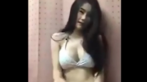 Asiática Goyang Panas Di Live Stream Fb, Bikin Makin Greget