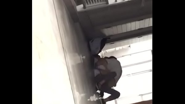 华师走廊干到爽，湿透一地