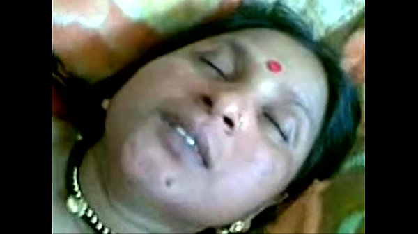 Ibu-ibu Desa India Ngentot Di Depan Suami – Xvideos.com