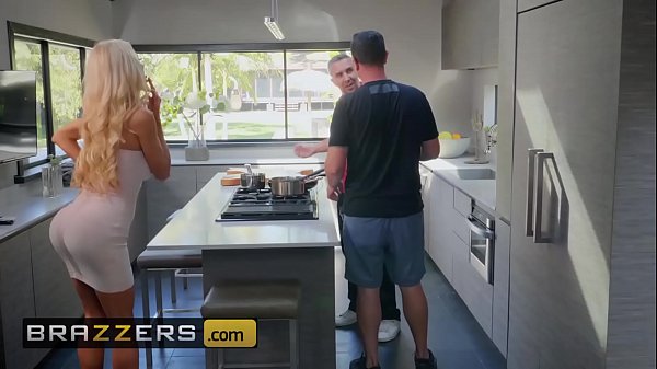 Istri Orang Lain – (courtney Taylor, Keiran Lee) – Courtney Nge-blow Bantuan, Kontol Keras Sampai Puncak – Brazzers