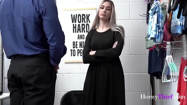 Cewek Hijab Nakal Ngentot Polisi Biar Bebas Dari Penjara – Delilah Day | Hornythief