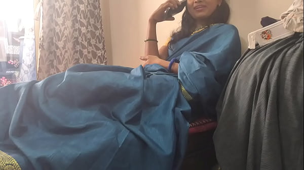 भाभी ने अपने सौतेले भाई के साथ जमकर चुदाई की, रात भर मस्ती की।