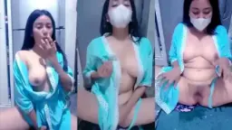 Kylee Live Bugil, Kobel Memek Becek Sampai Muncrat