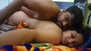 Video Pagi Xxx Mms Pasangan Muda Dari Kamar Tidur Mereka, Nafsu Membara Di Ranjang.
