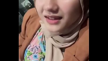 Live Abg Indonesia Goyang Sange Di Depan Kamera