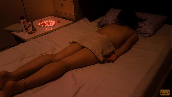 Pijat Erotis Berujung Ngentot Bikin Aku Crot – Nuru Thai Orgasme Nggak Ada Habisnya