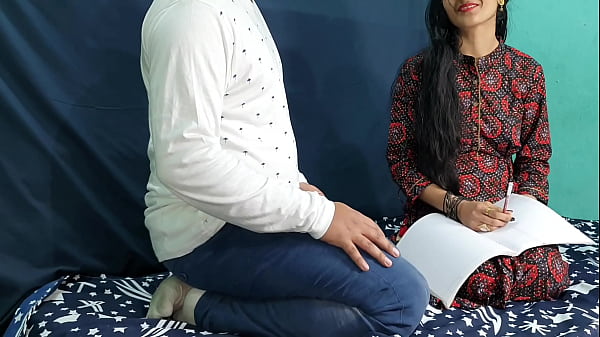 Tiap Detik Goyangannya Bikin Makin Pengen, Suara Hindi Jelas Banget Bikin Keluar Semua.