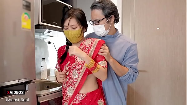 Gede-gede Bokep India, Anak Tiri Nakal Godain Kontol Gede Bapak Tirinya! (suara Hindi)